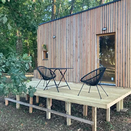 Tiny Housse * Conne-de-Labarde